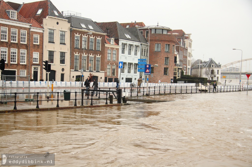 2011-01-14 Hoog water, Deventer 012 (1)